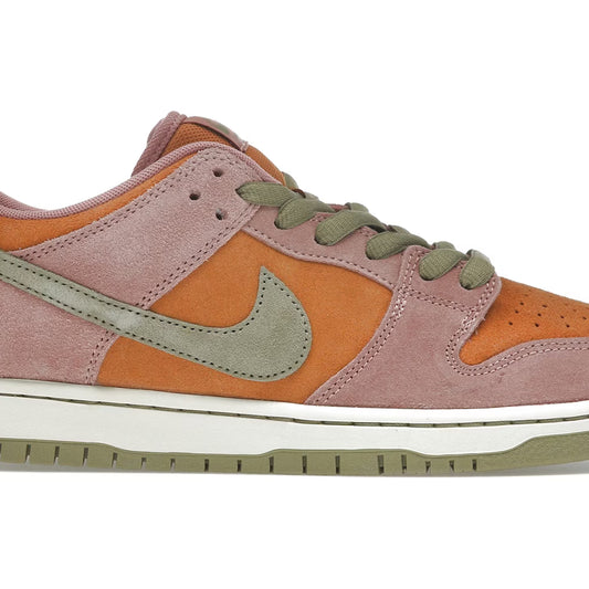 Nike SB Dunk Low Stardust