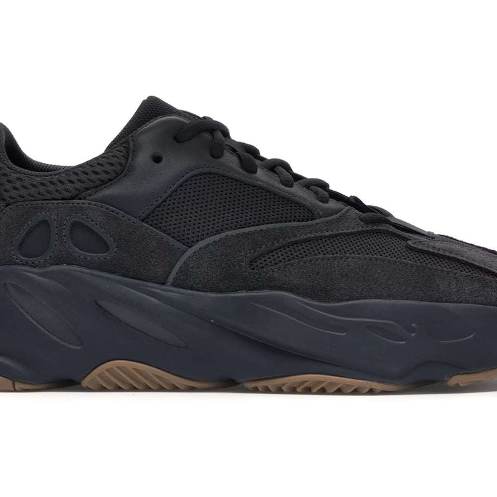 Yeezy 700 Utility Black