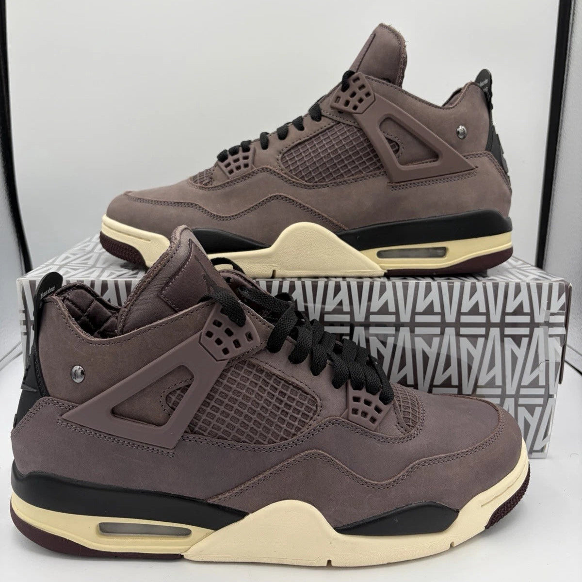 Air Jordan 4 Retro x A Ma Maniere (Pre-Owned)