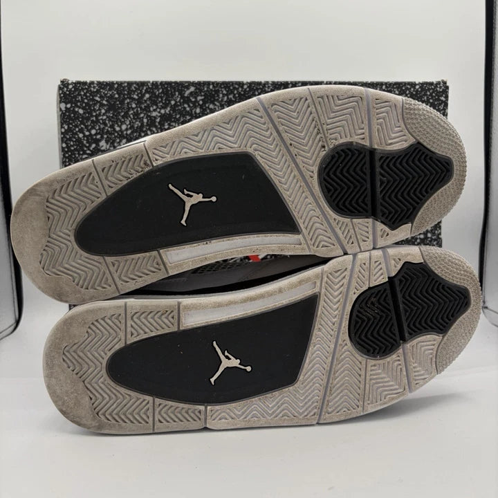Air Jordan 4 Retro Military Black (Pre-Owned)