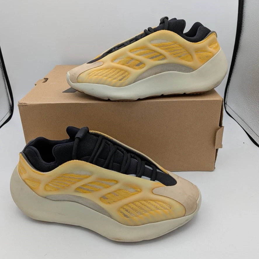 Adidas Yeezy 700 V3 Mono Safflower (Pre-Owned)